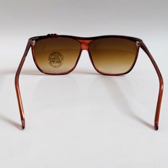 NWT Vintage 80's Plastic Lady Fashion Sunglasses (Tortoise/Brown) - Picture 3 of 6